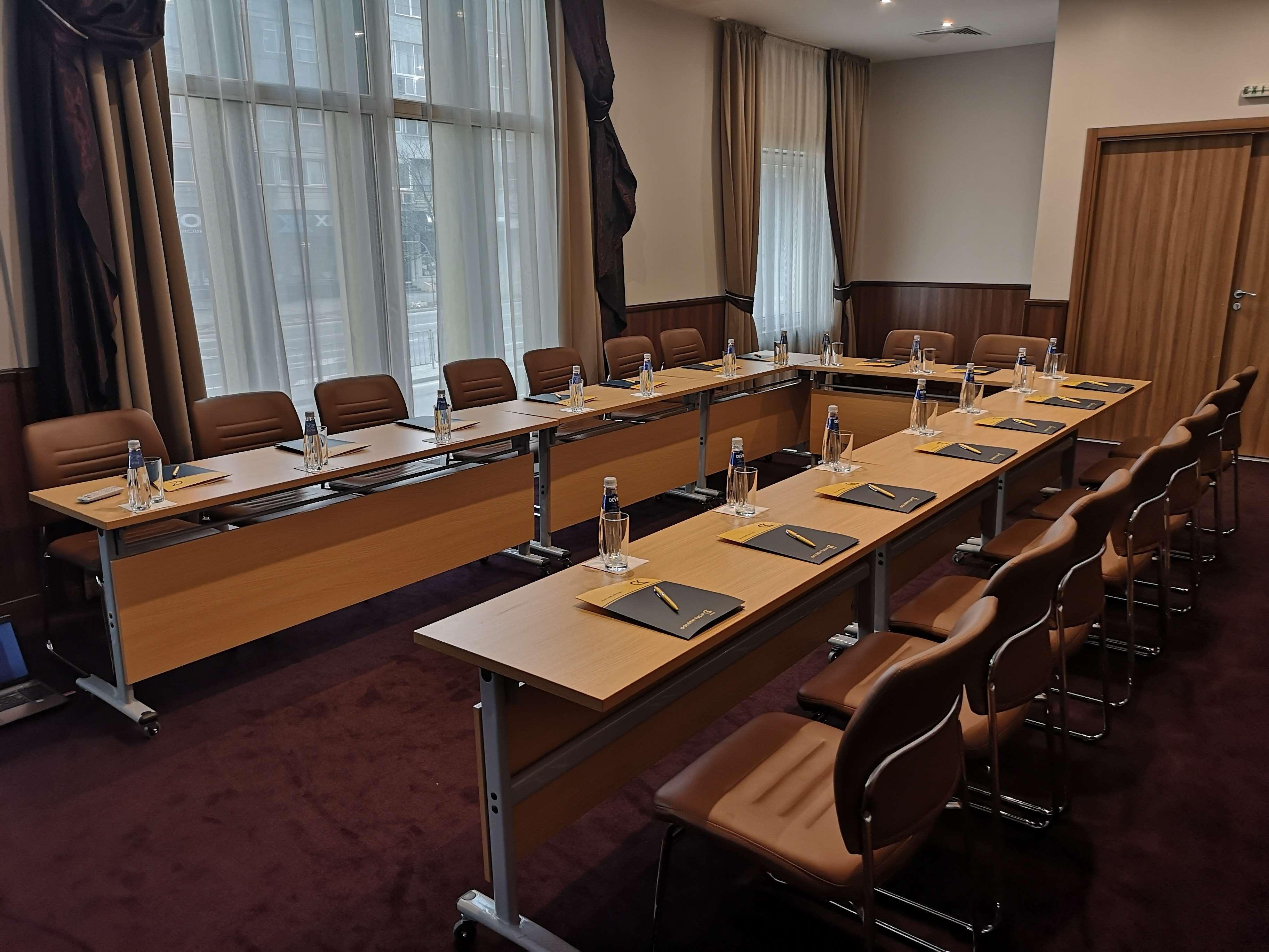 Hotel Golden Tulip Varna Extérieur photo