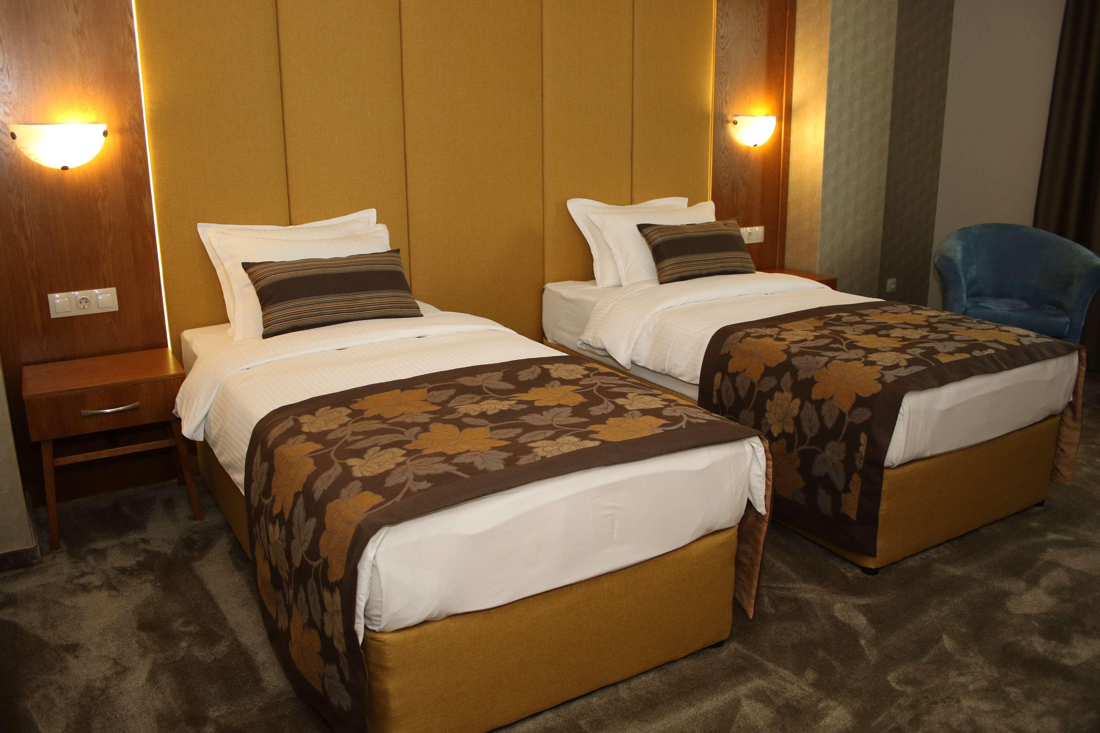 Hotel Golden Tulip Varna Extérieur photo