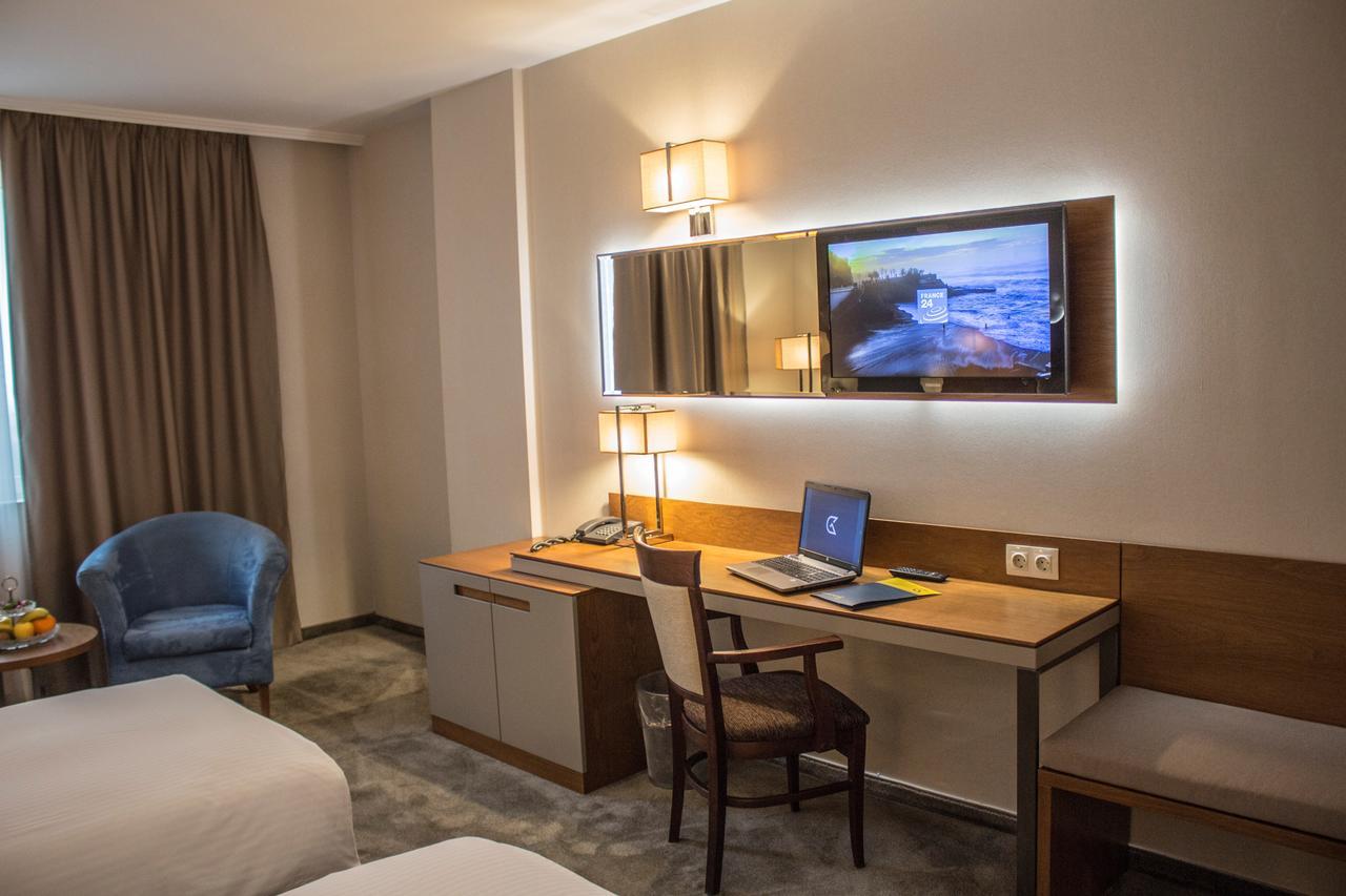 Hotel Golden Tulip Varna Extérieur photo
